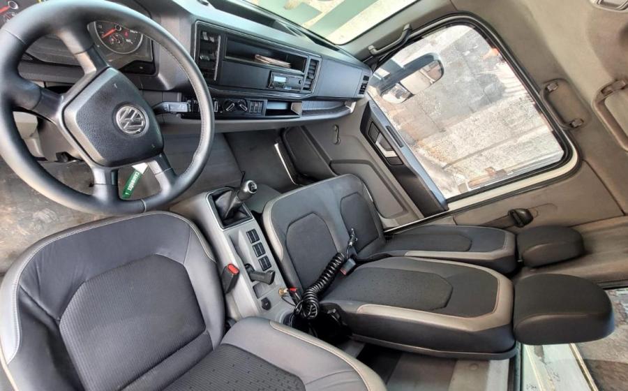 Volkswagen  11.180 na ZF Caminhões