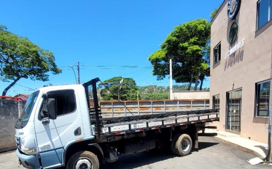 Mercedez-Bens Accelo 1016 na ZF Caminhões