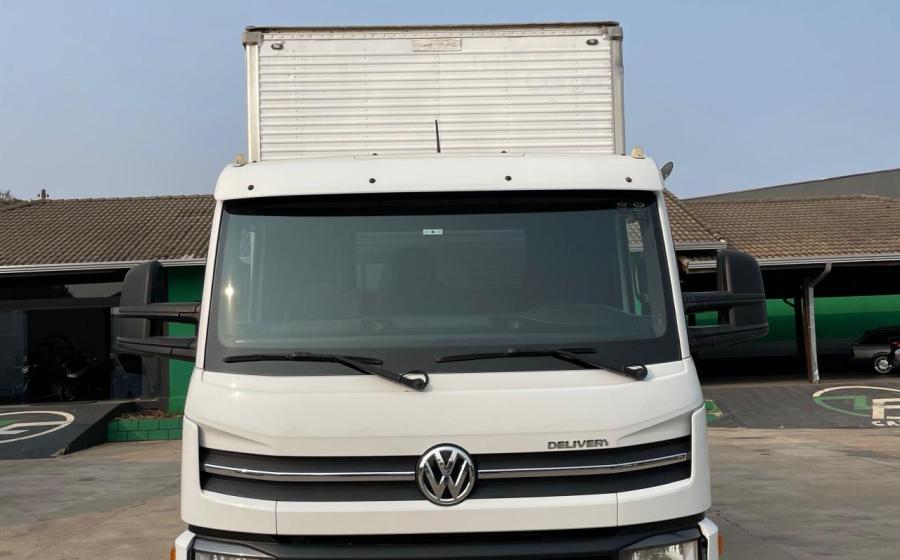 Volkswagen  11.180 na ZF Caminhões