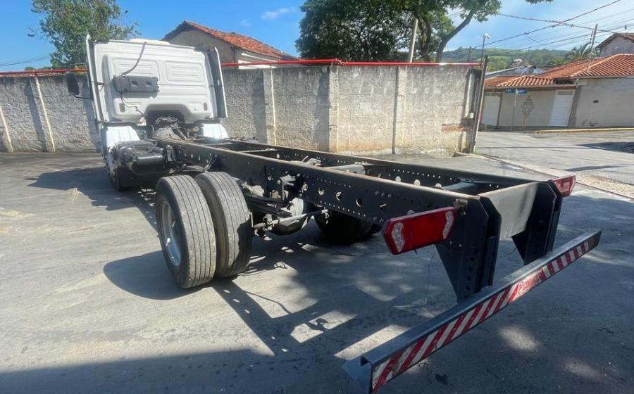 Mercedez-Bens Atego 1719 na ZF Caminhões