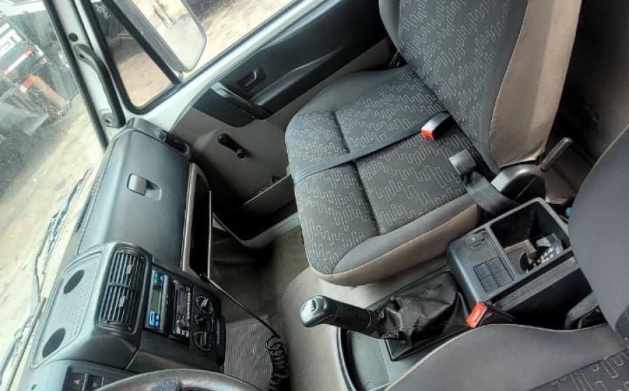 Volkswagen  8.160 na ZF Caminhões