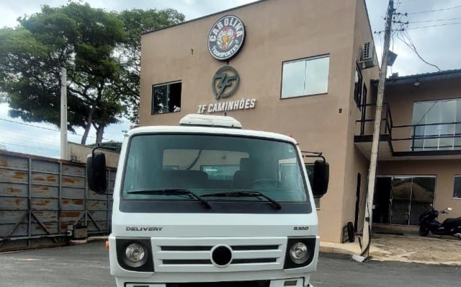 Volkswagen  8.160 na ZF Caminhões