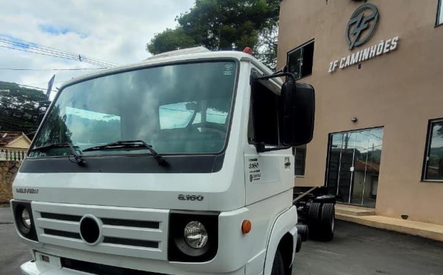 Volkswagen  8.160 na ZF Caminhões