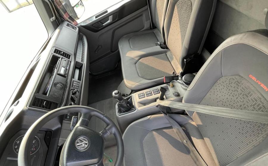 Volkswagen  11.180 na ZF Caminhões