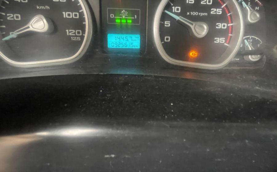 Ford Cargo 2429 na ZF Caminhões